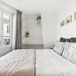 Luxury Apartment Near Le Marais